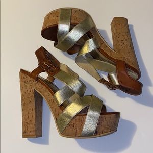 Beautiful Chinese Laundry Heels!